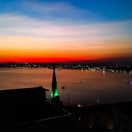 דירה Full Sea View On The Beach איסטמבול